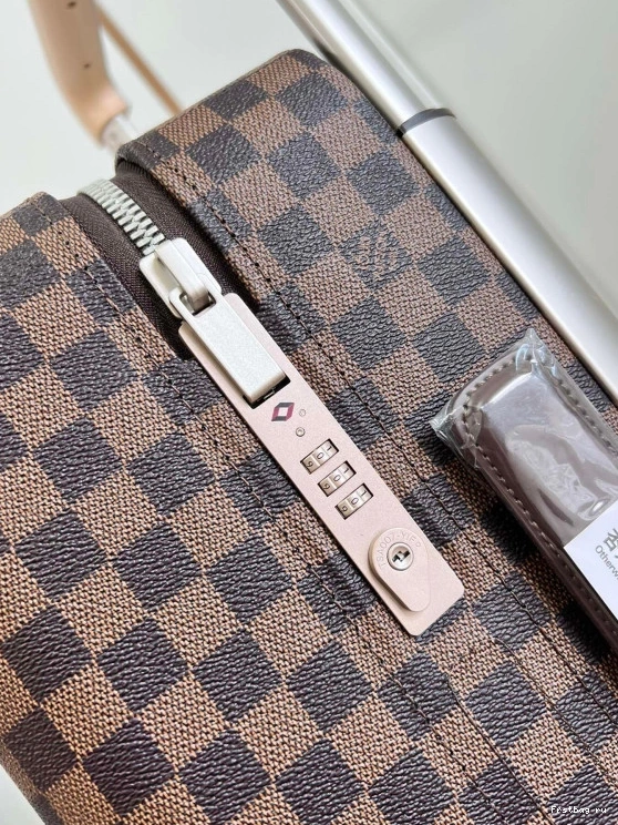 First bag ru 55 HORIZON Louis Vuitton 0716